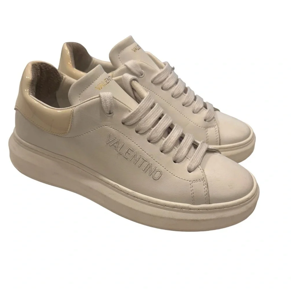 Valentino By Mario Valentino Fresia White Leather Sneaker Women's Sz 10 NEW